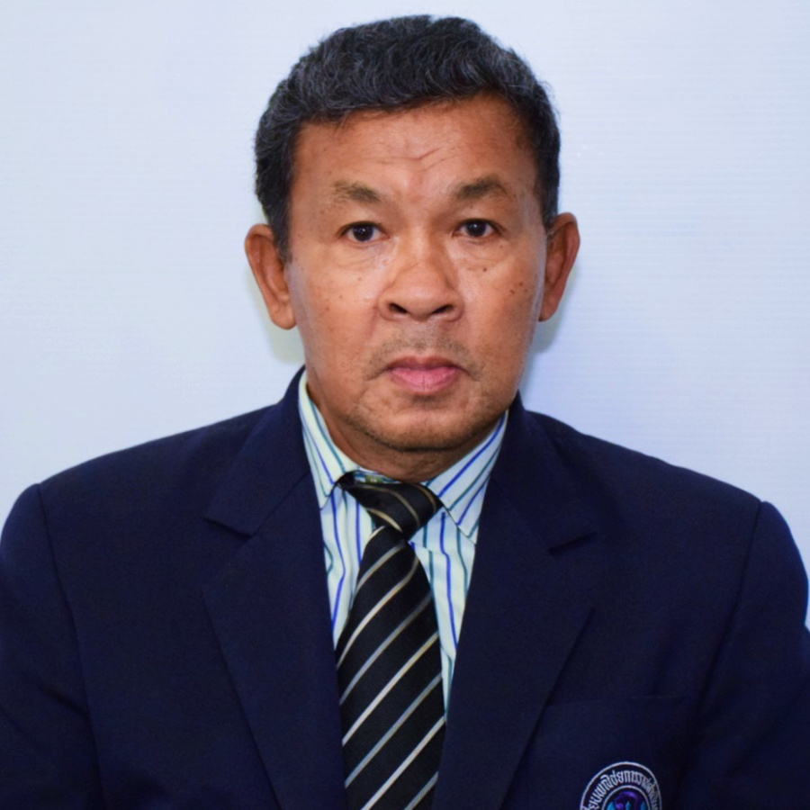 ดำรงค์ เพ็ชร์สังวาลย์